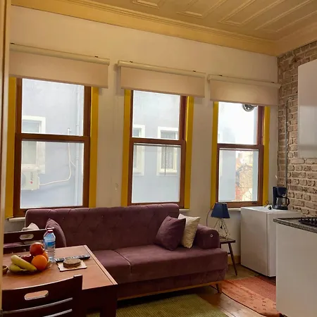 شقة Balat Homes *